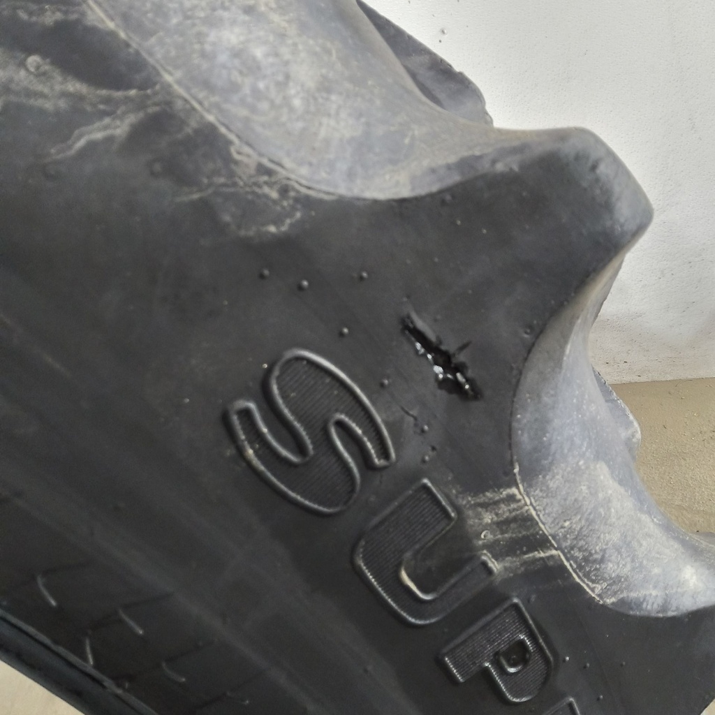 320/90R54 Goodyear Farm DT800 Super Traction R-1W 149A8 55%