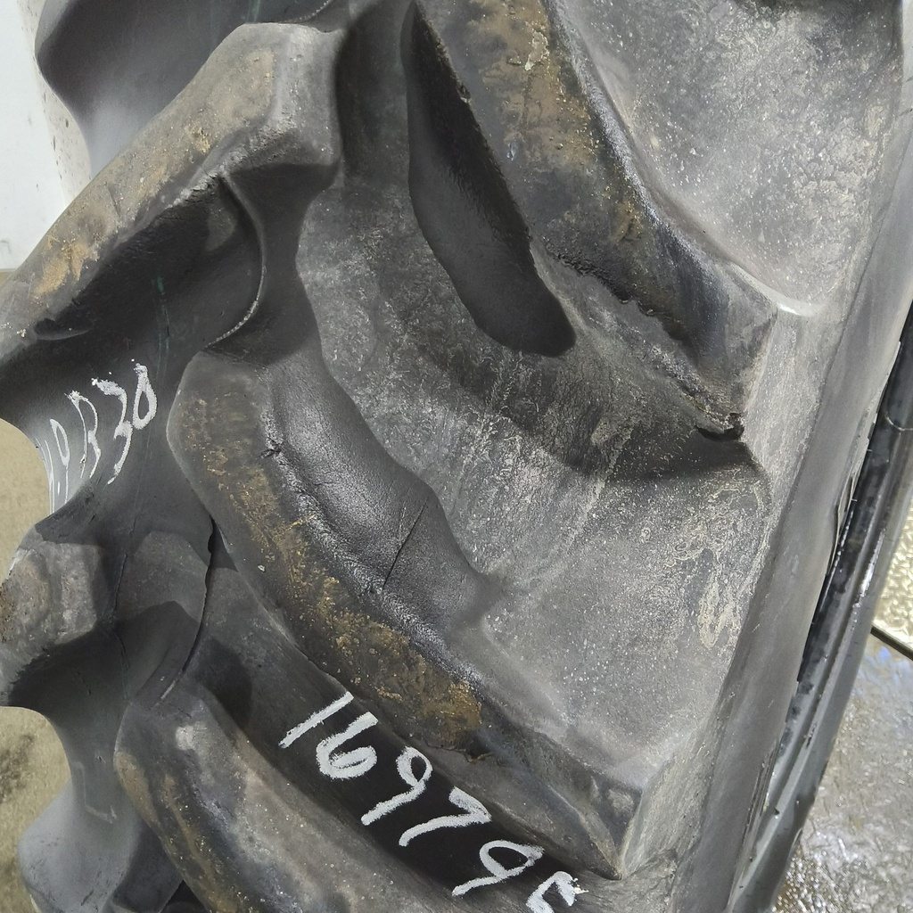 380/85R30 Goodyear Farm Dyna Torque Radial R-1 134A8 60%