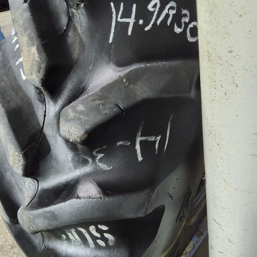 380/85R30 Goodyear Farm Dyna Torque Radial R-1 134A8 60%