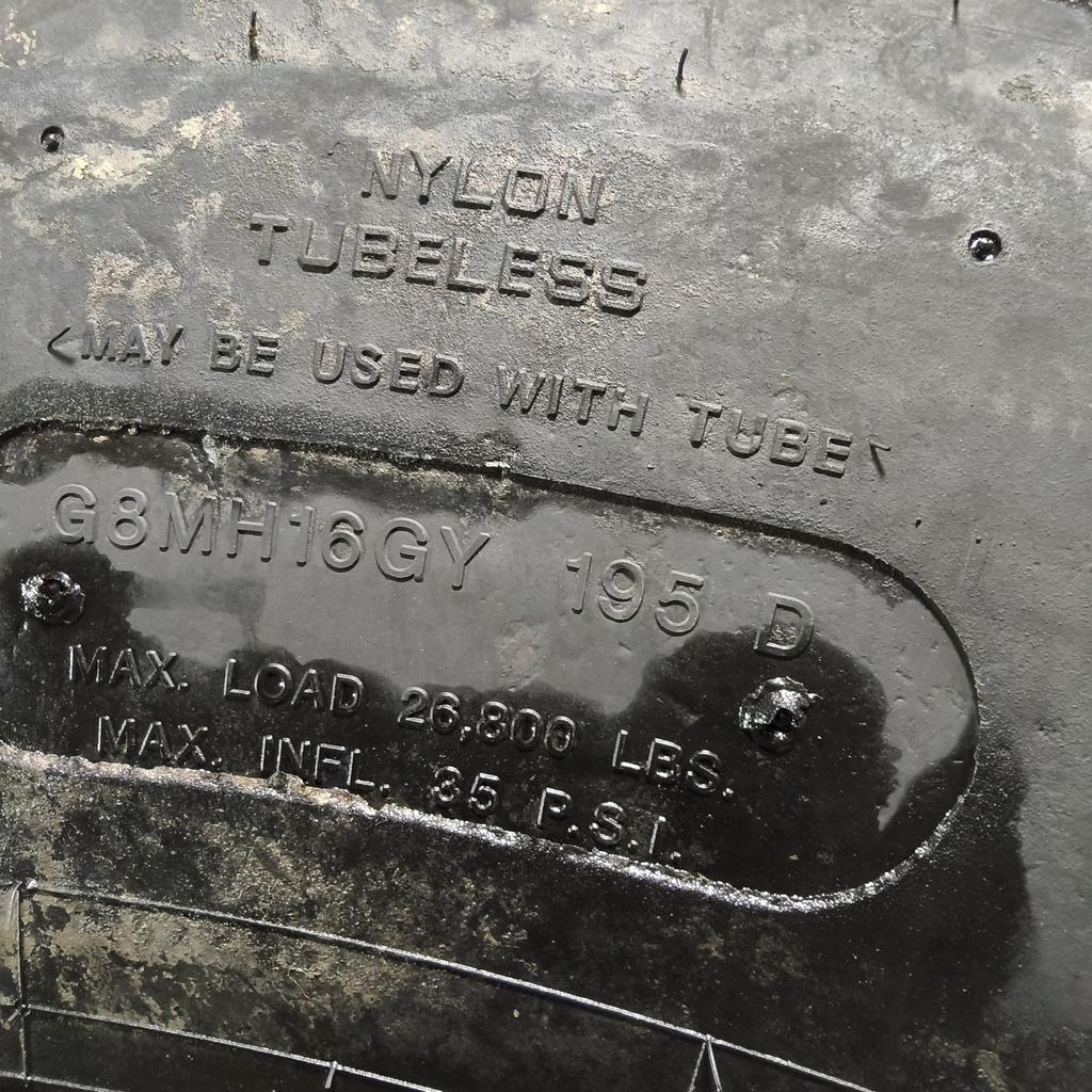 LSW1100/45R46 Goodyear Farm DT930 R-1W 195D 95%