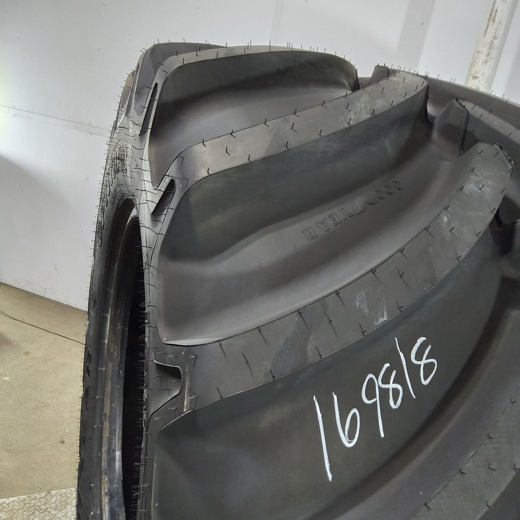 LSW1000/40R32 Goodyear Farm Optitrac R-1W 167D 99%