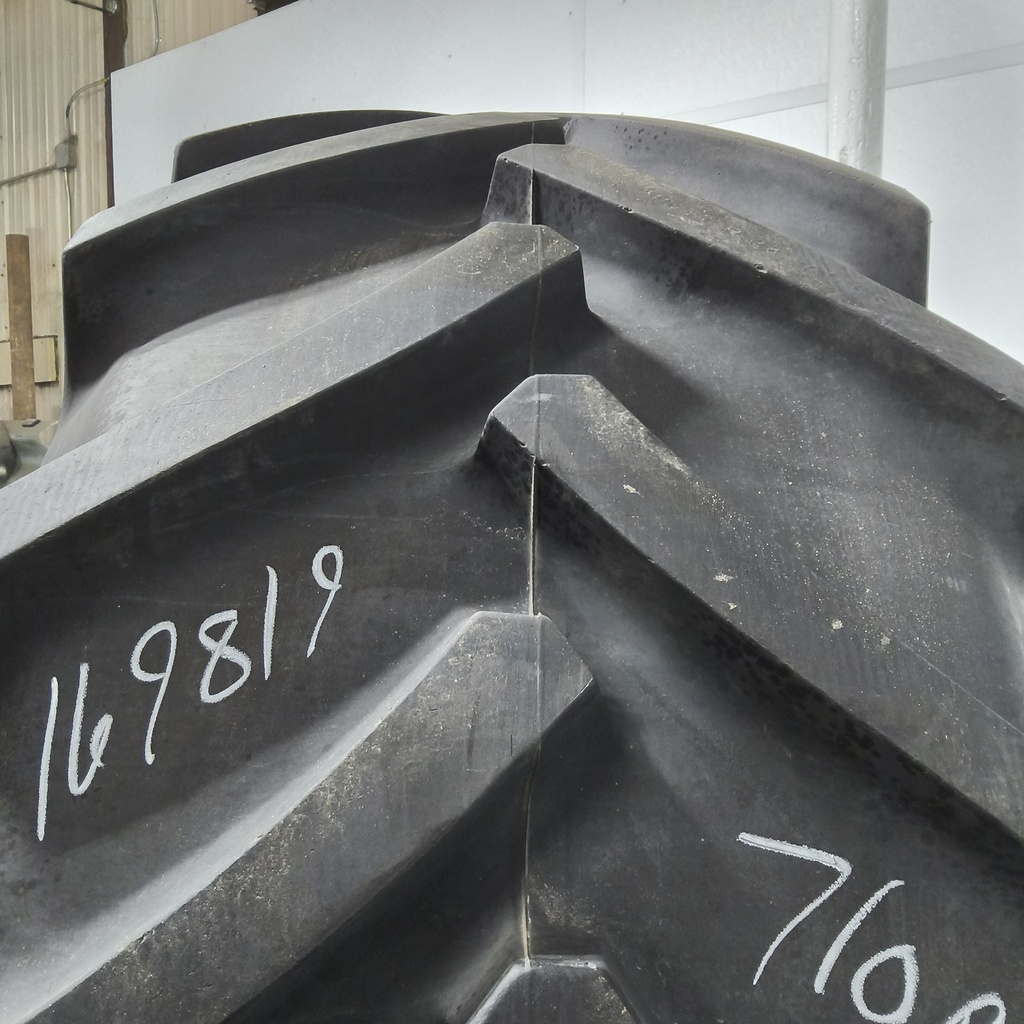 710/70R38 Continental AC65 Contract R-1W 166B 95%