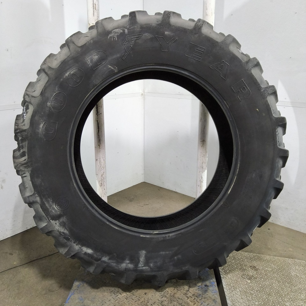 18.4R42 Goodyear Farm DT710 Radial R-1 148A8 80%