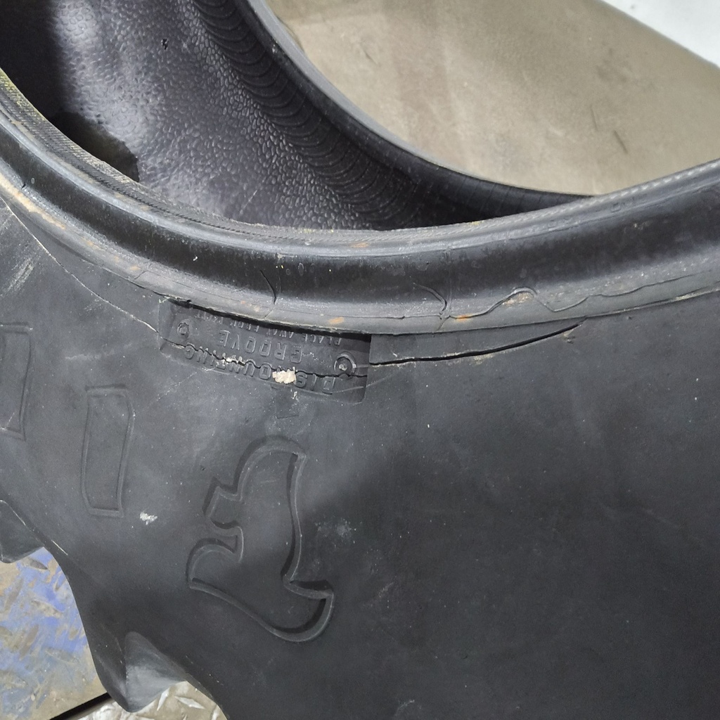 14.9R34 Firestone Radial All Traction FWD R-1 136A8 85%