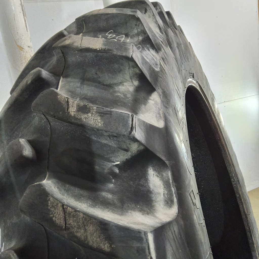 18.4R46 Firestone Radial All Traction 23 R-1 F (12 Ply), 155A8 90%