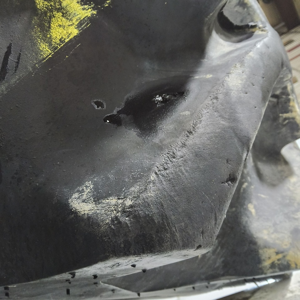 18.4-38 Firestone Champion Spade Grip R-2 D (8 Ply), 70%