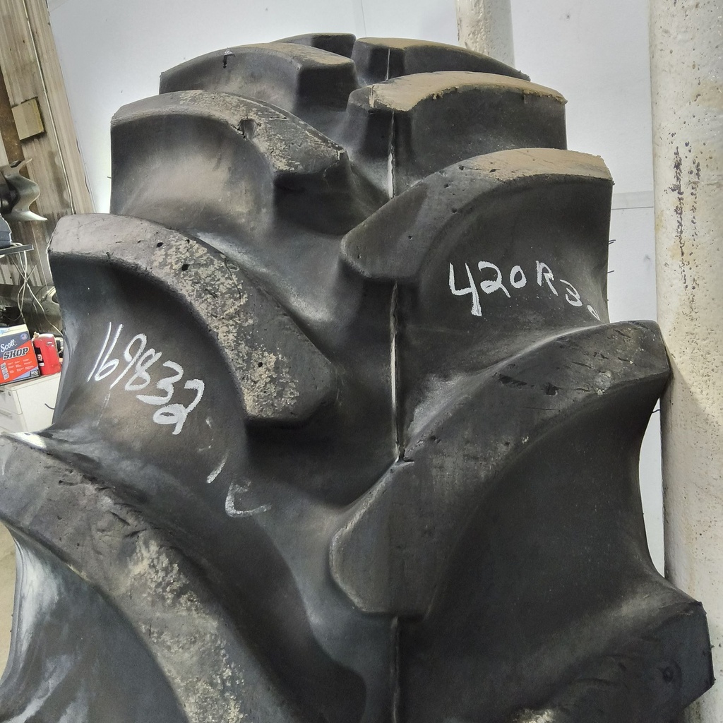 420/90R30 Firestone Radial All Traction FWD R-1 142B 85%