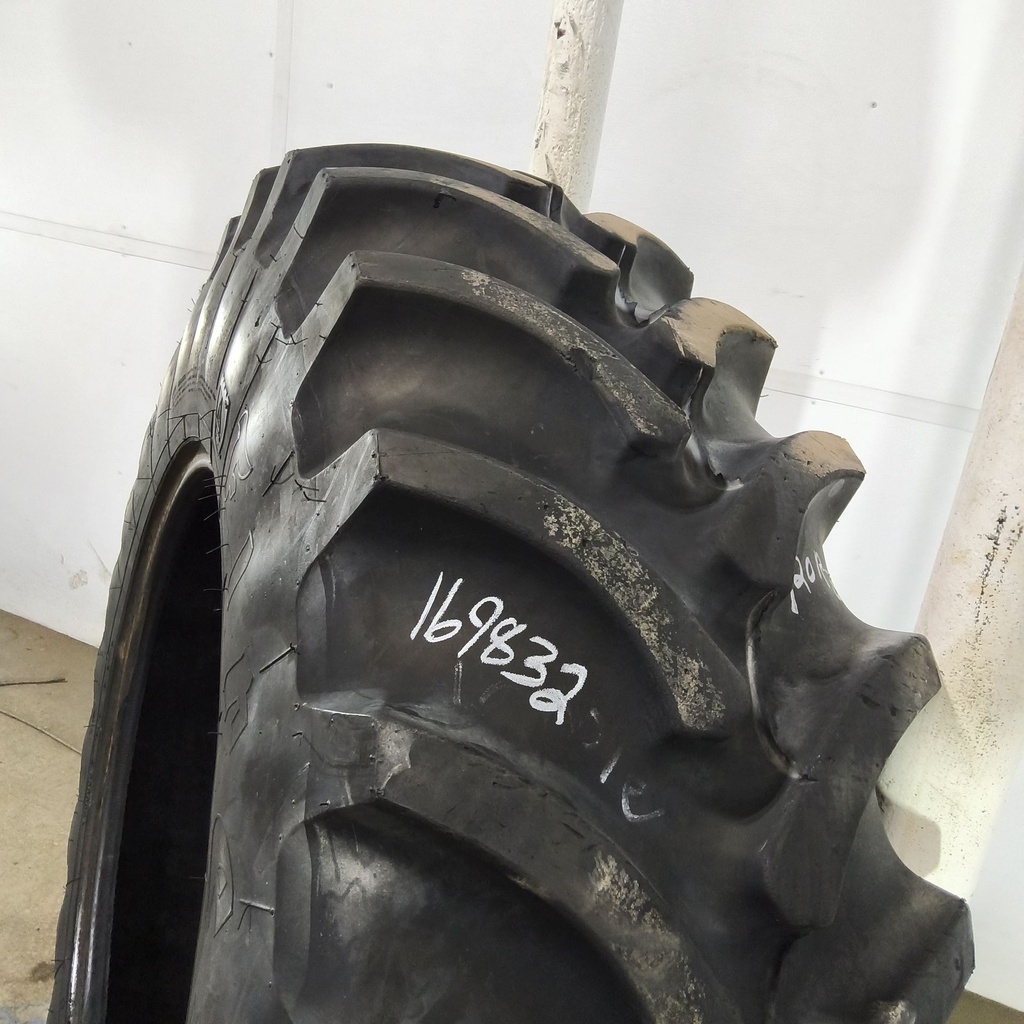 420/90R30 Firestone Radial All Traction FWD R-1 142B 85%