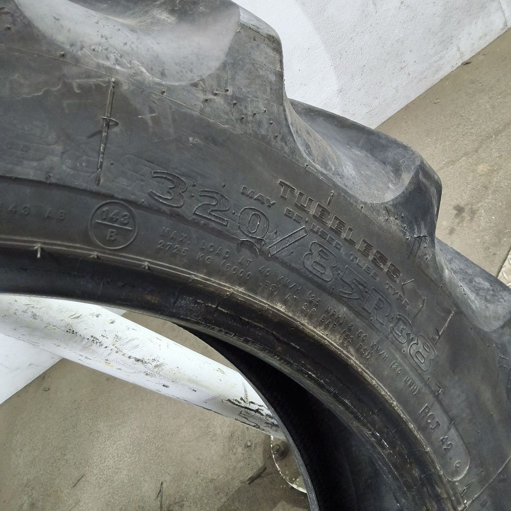 320/85R38 Goodyear Farm DT800 Super Traction R-1W 143A8 80%