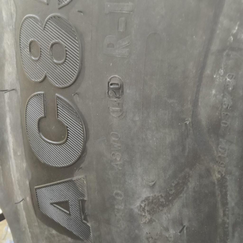 420/85R24 Mitas AC85 Radial R-1W 137A8 60%