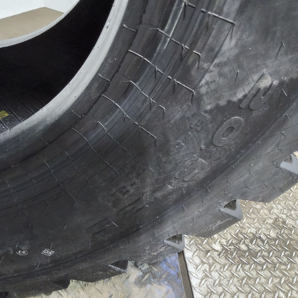 20.5-25 Galaxy EXR 300 E-3/L-3 H (16 Ply), 99%