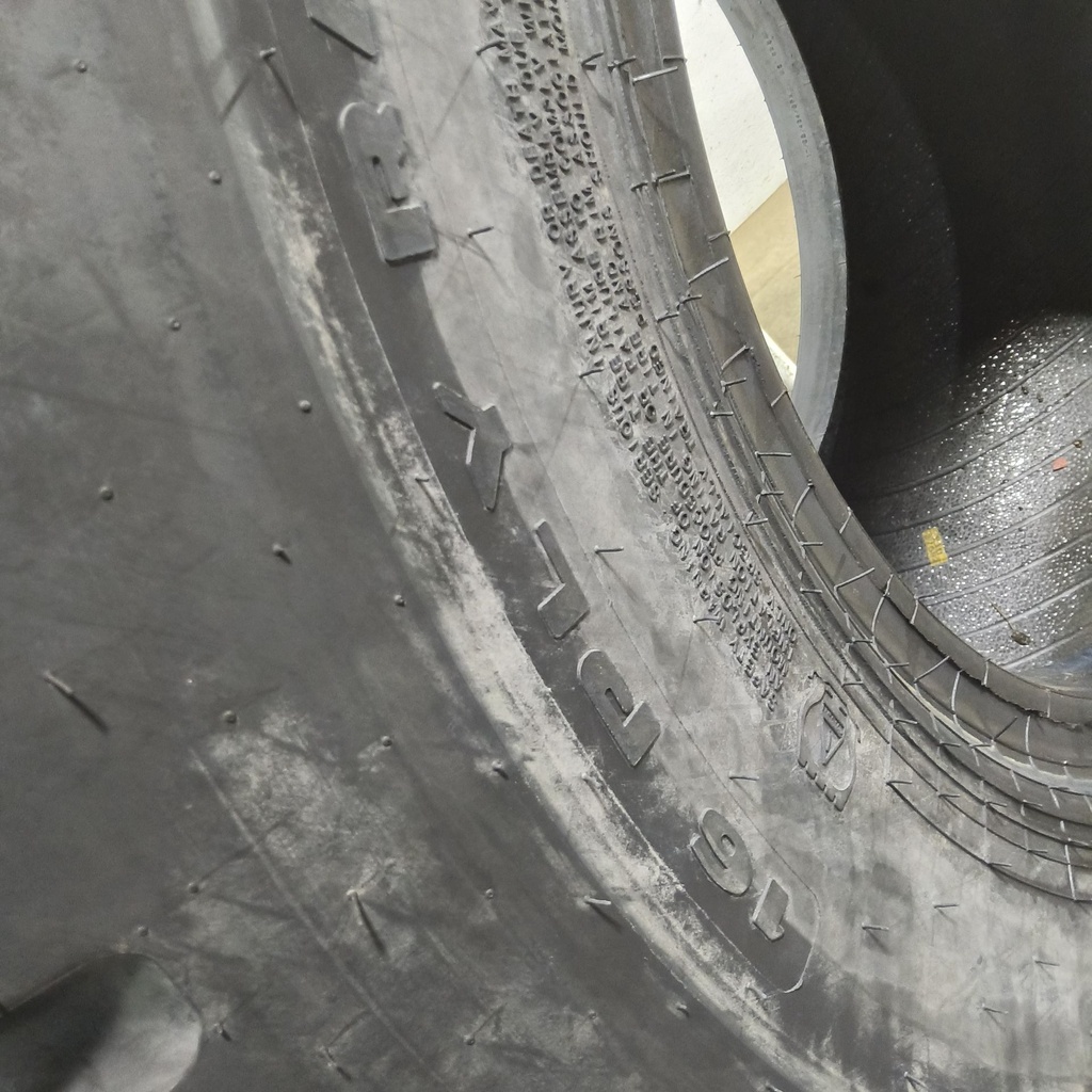 20.5-25 Galaxy EXR 300 E-3/L-3 H (16 Ply), 99%