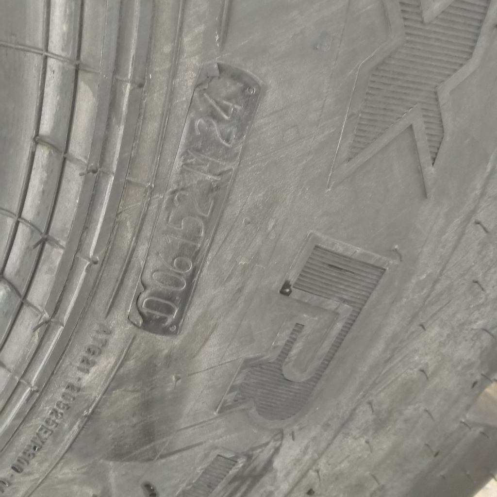 20.5-25 Galaxy EXR 300 E-3/L-3 H (16 Ply), 99%