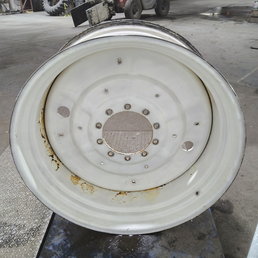 18"W x 42"D, Ford / New Holland White 10-Hole Formed Plate , 0.75" Offset