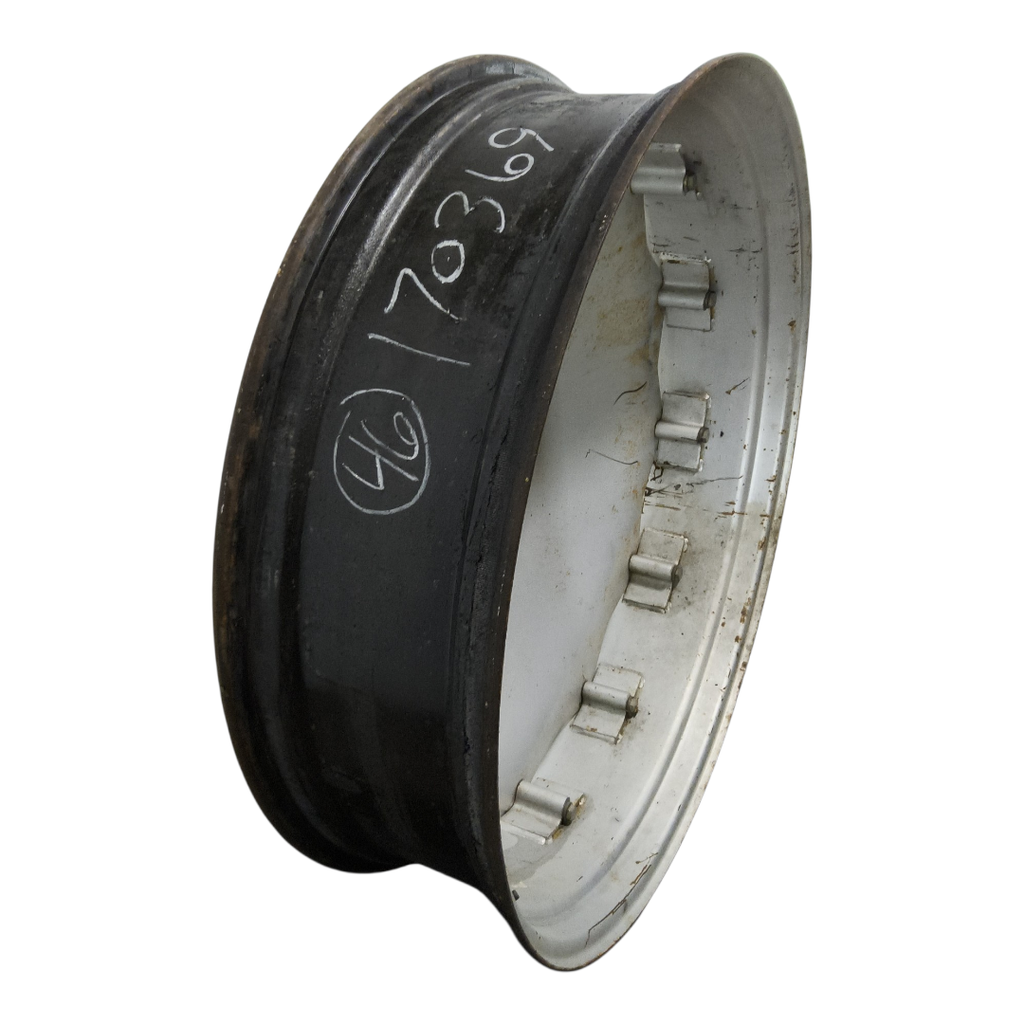 12"W x 46"D, Case IH Silver Mist 12-Hole Rim with Clamp/Loop Style