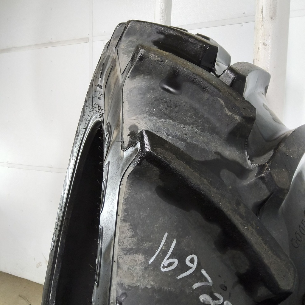 380/90R50 Goodyear Farm Optitrac R-1W 151D 85%