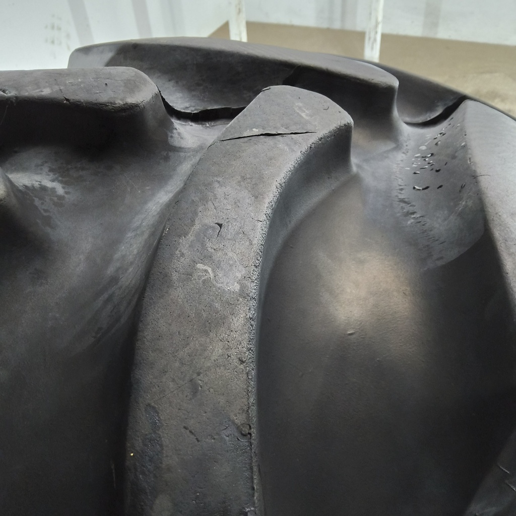 420/90R30 Firestone Radial All Traction FWD R-1 142B 90%