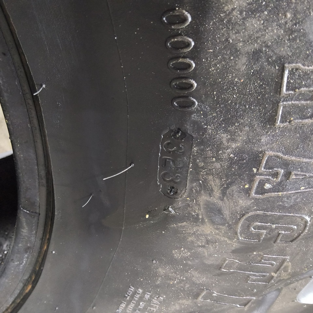 16.9R26 Firestone Radial All Traction FWD R-1 135B 90%