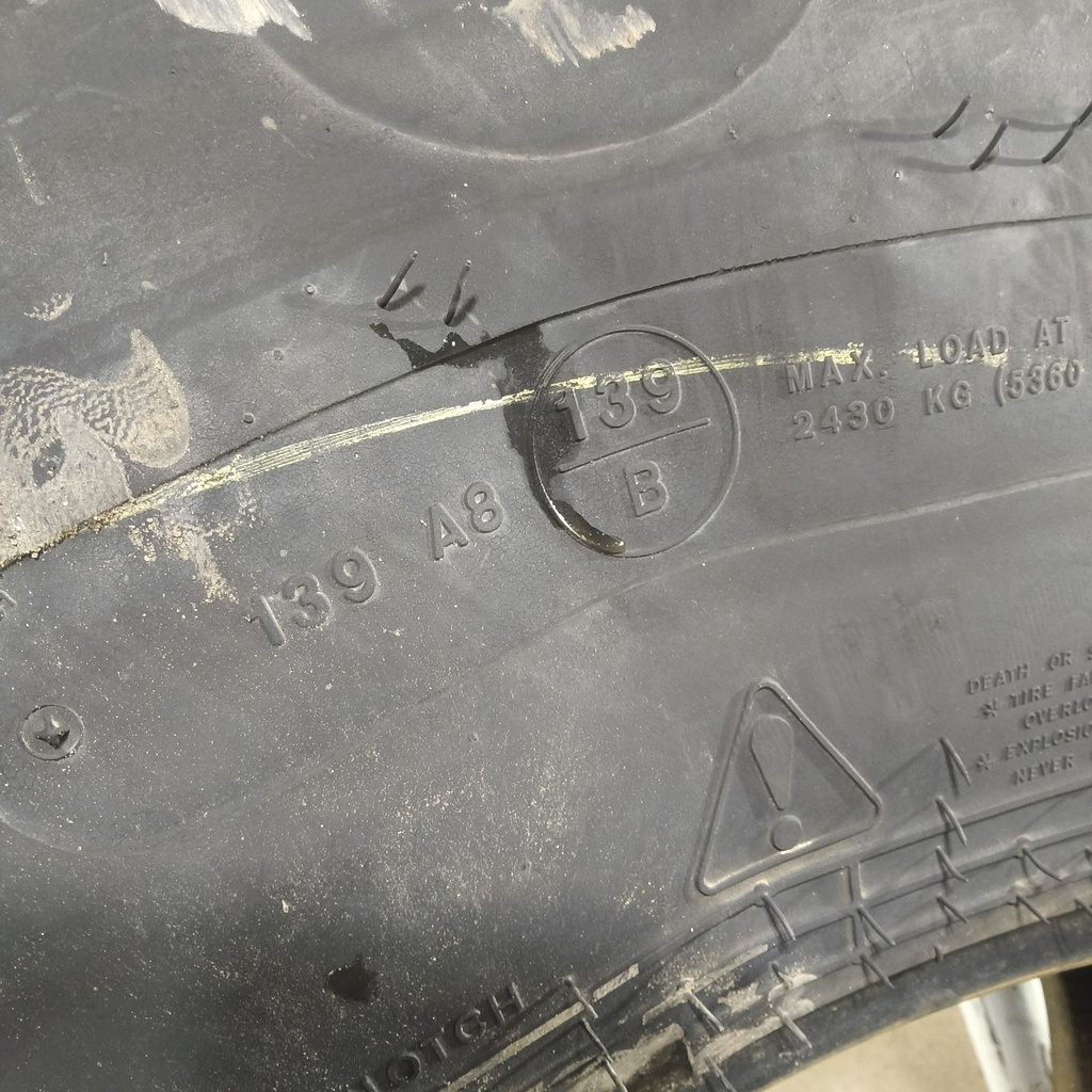 420/85R28 Goodyear Farm UltraTorque Radial R-1 139B 70%