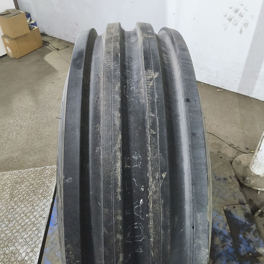 14L-16.1 Power Grip Rib F-2 E (10 Ply), 90%