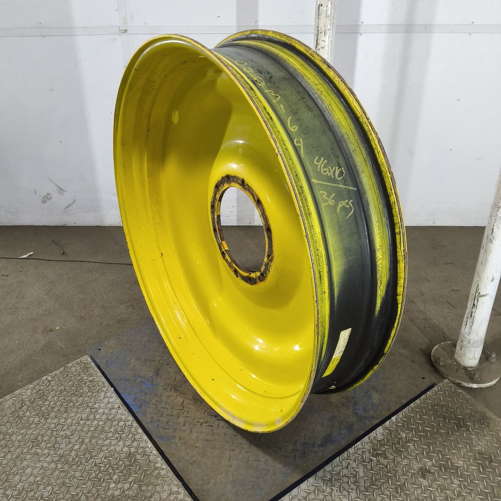 10"W x 46"D, John Deere Yellow 12-Hole Bubble Disc , 1.62" Offset