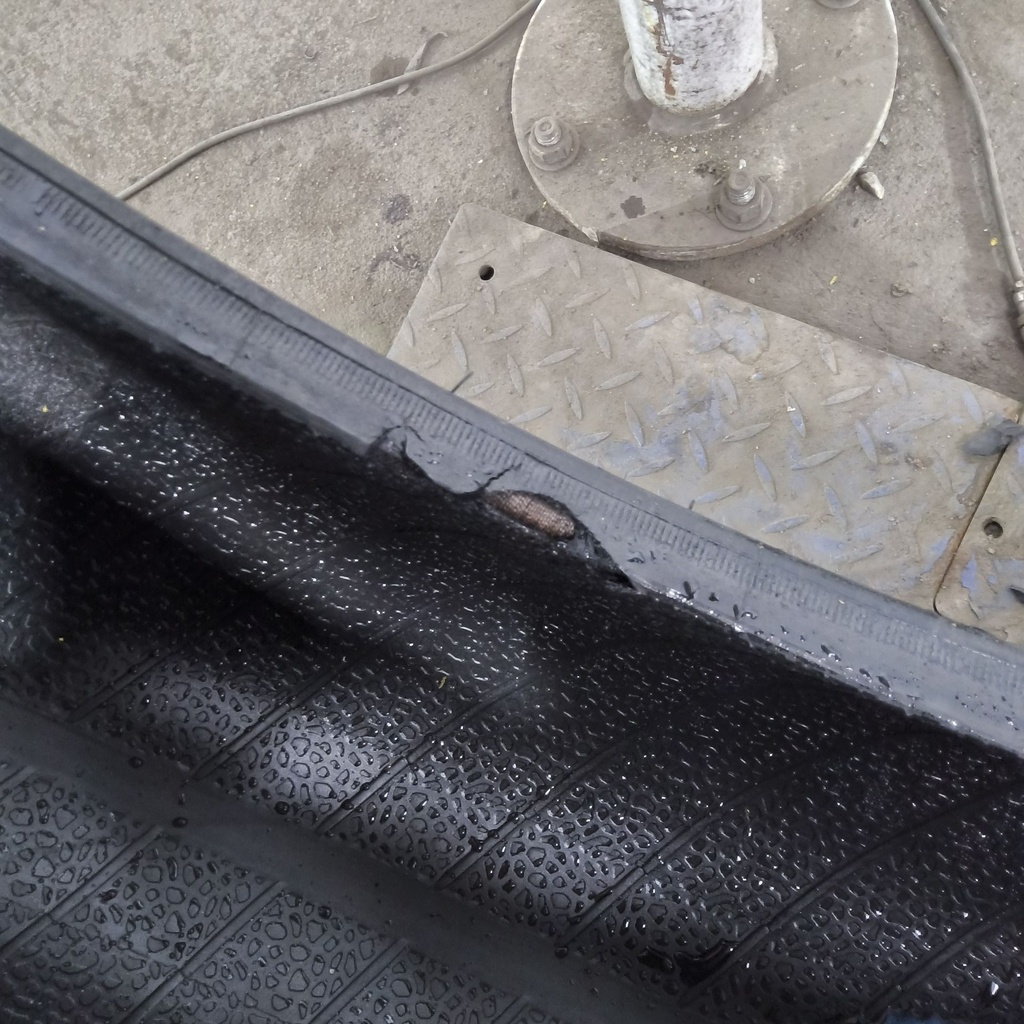 VF320/105R46 Alliance Agriflex+ 354 R-1W 172D 80%