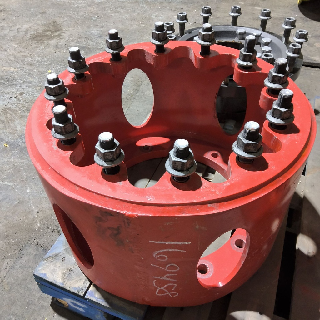 10 to 12-Hole 13.5"L FWD Spacer, Fendt/Agco Red