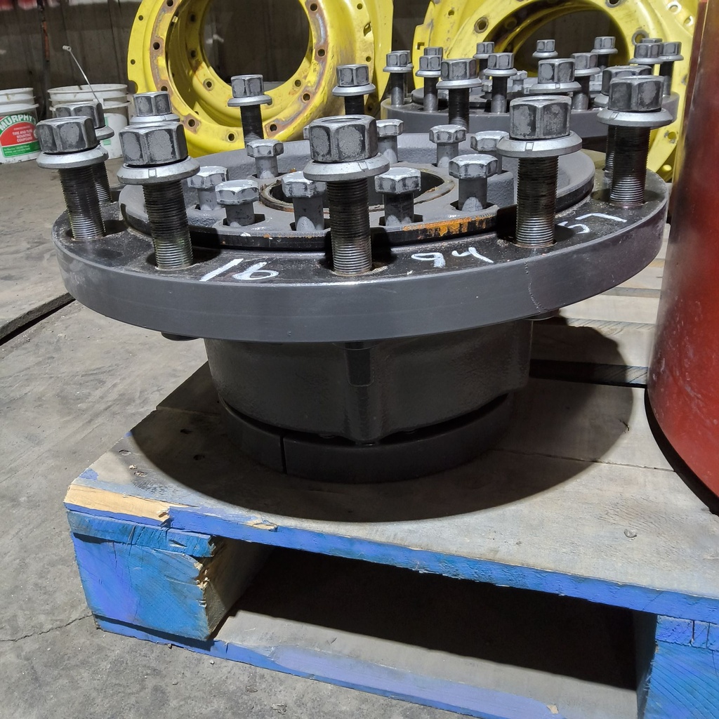 12-Hole Wedg-Lok OE Style, 5.62" (142.88mm) axle, Agco Corp Gray