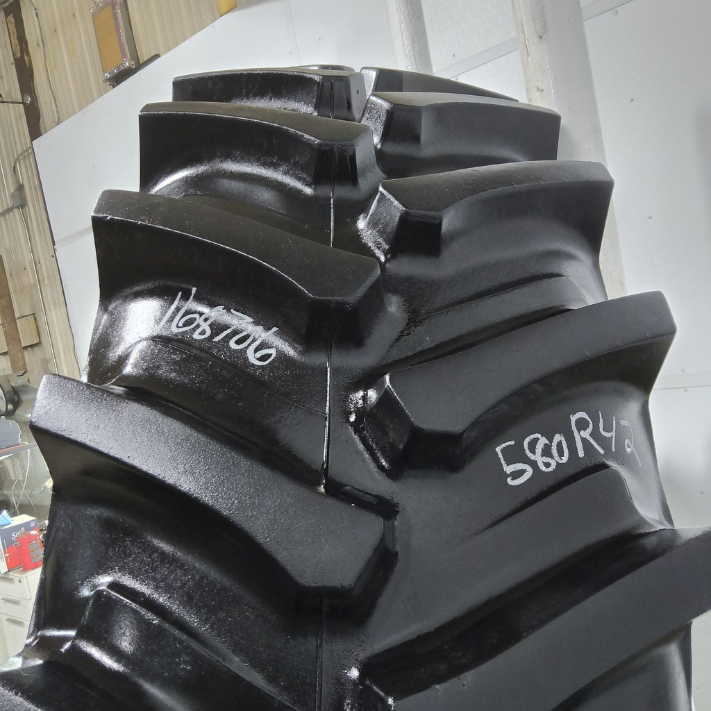 580/85R42 Firestone Radial Deep Tread 23 R-1W 166B 90%