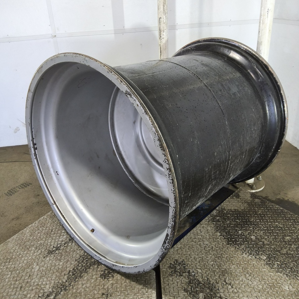 50"W x 46"D, Case IH Silver Mist 20-Hole Formed Plate , -6.5" Offset