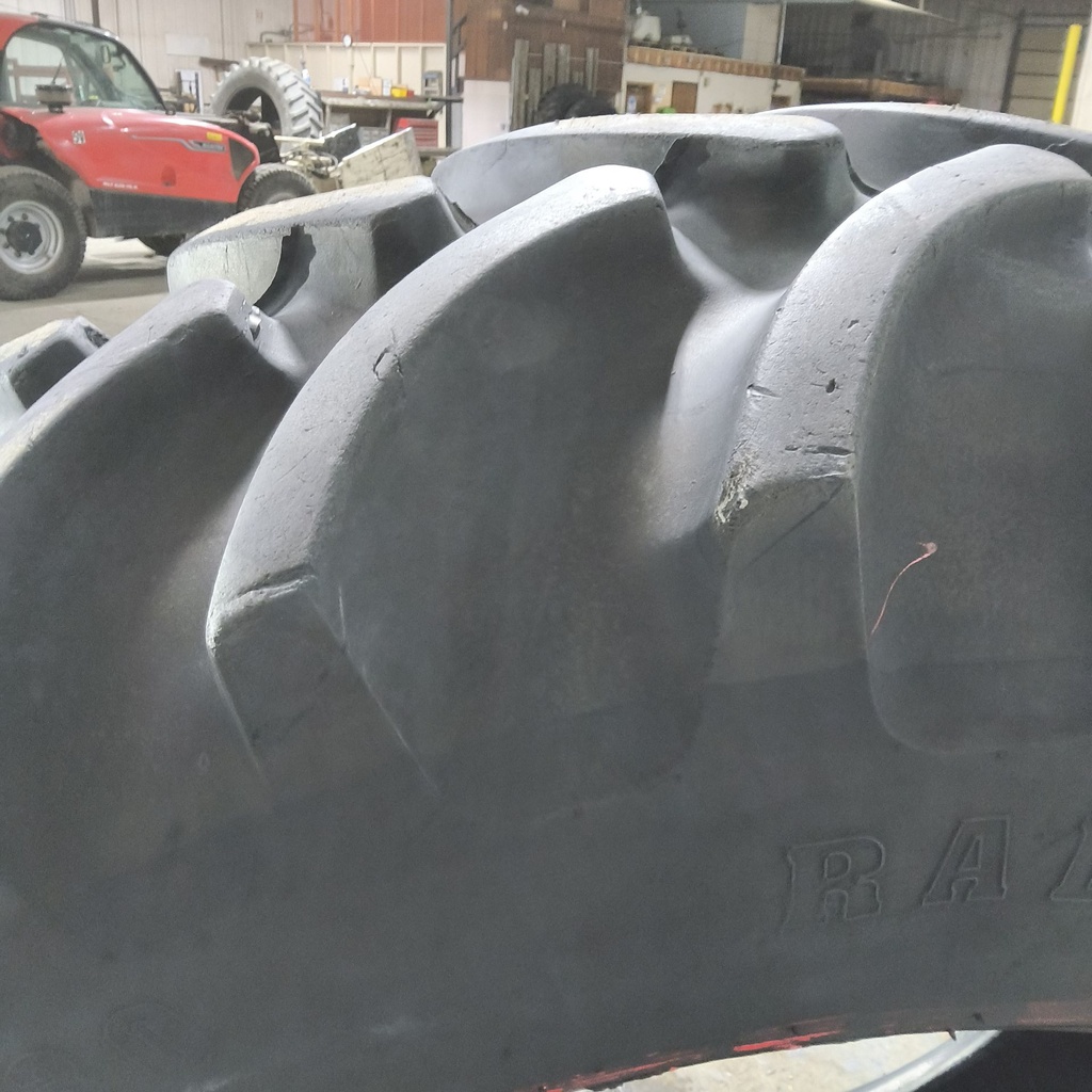 14.9R30 Firestone Radial All Traction FWD R-1 134A8 90%