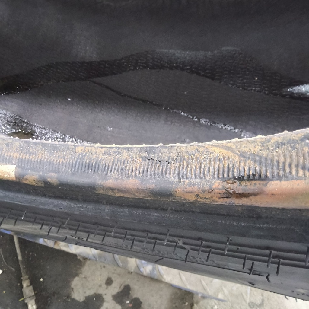 420/85R28 Goodyear Farm UltraTorque Radial R-1 139B 90%