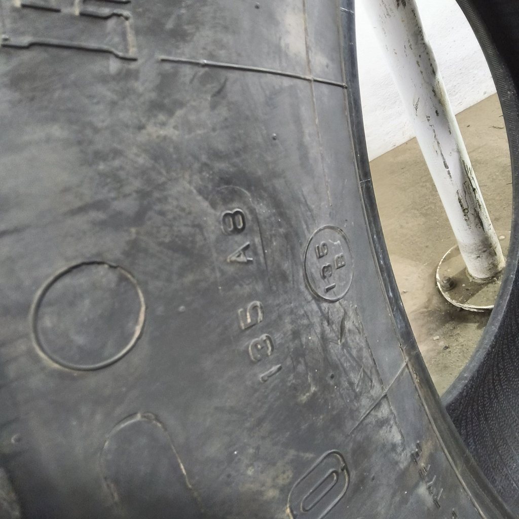 14.9R30 Firestone Radial All Traction FWD R-1 135A8 85%