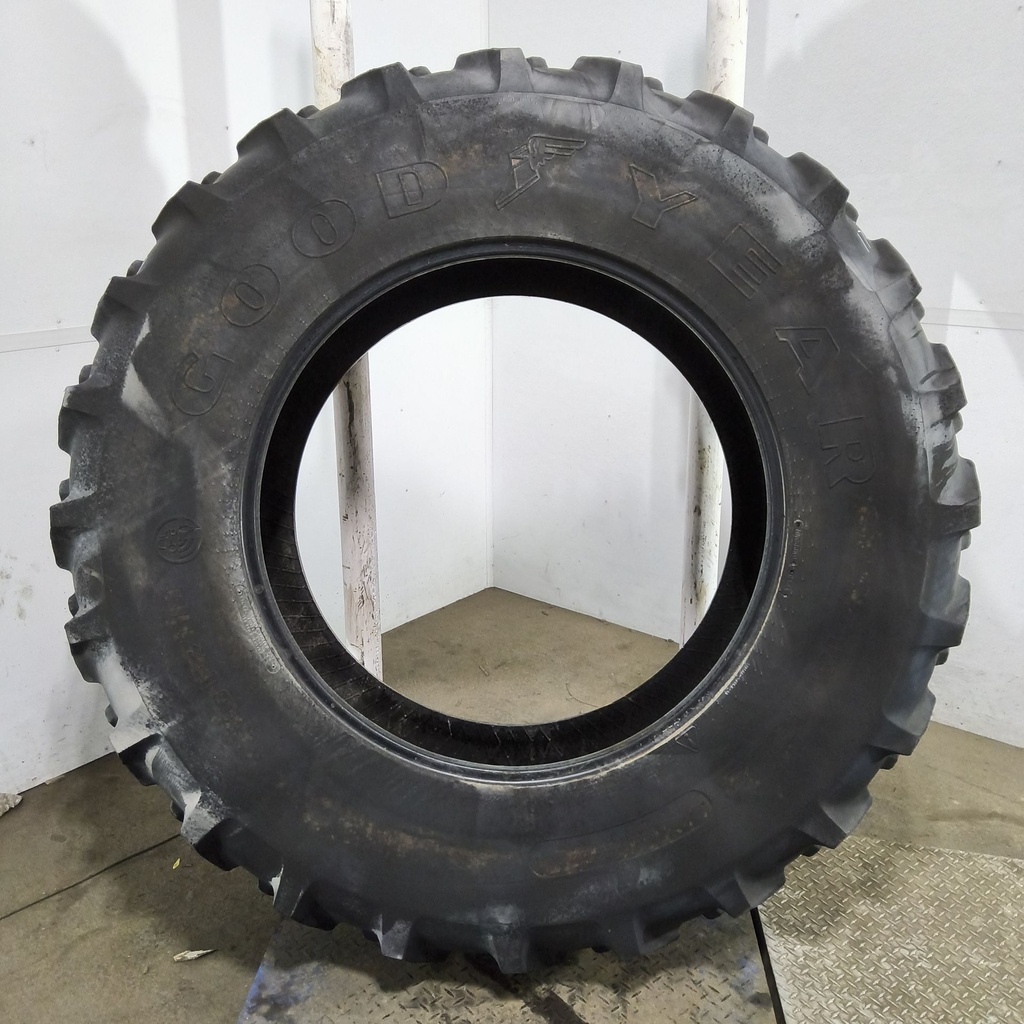 18.4R38 Goodyear Farm DT710 Radial R-1 141A8 85%