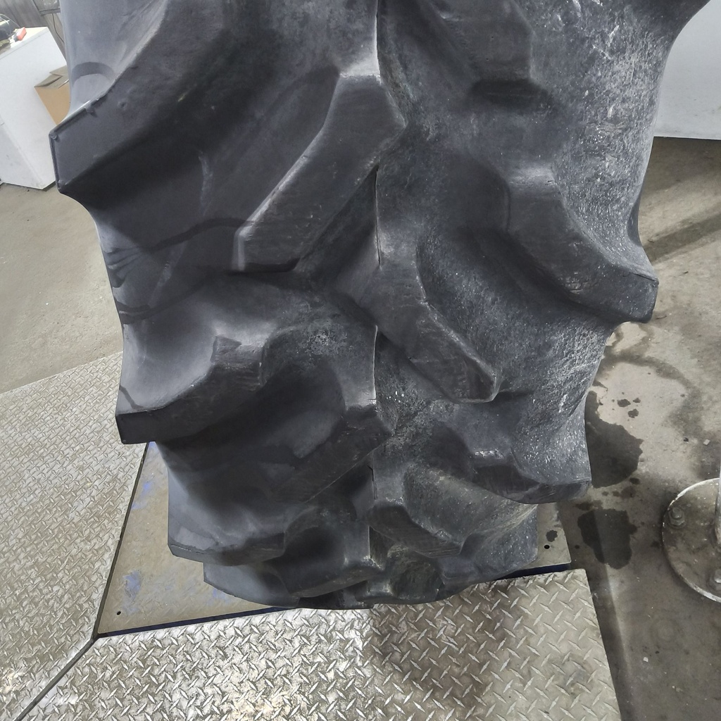 18.4R38 Goodyear Farm DT710 Radial R-1 141A8 85%