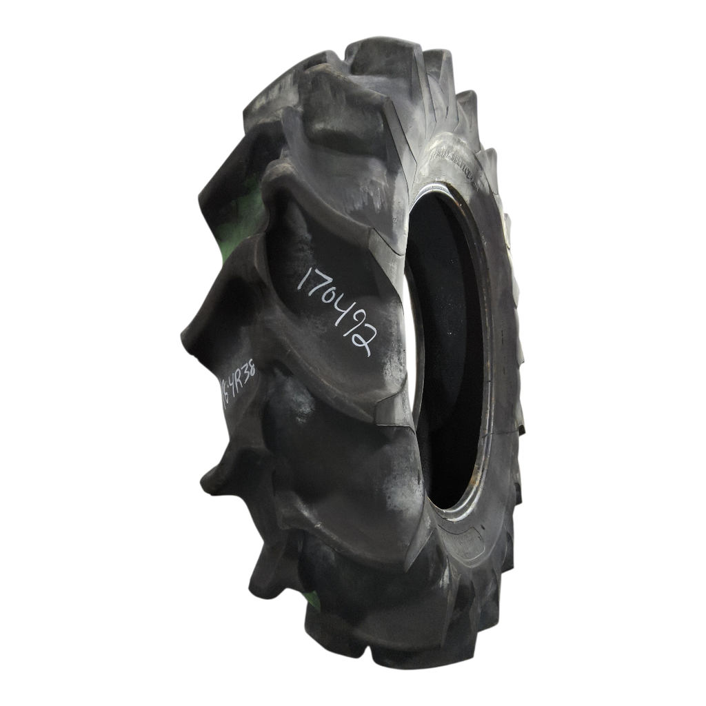 18.4-38 Armstrong Special Service R-2 D (8 Ply), 65%