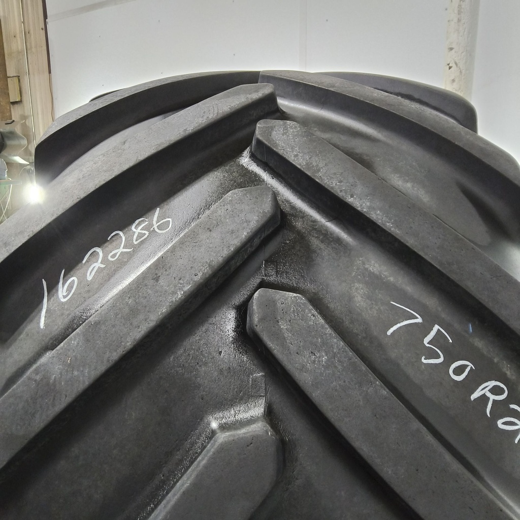 VF750/65R26 Michelin CereXBib 2 CFO+ R-1W 180A8 80%