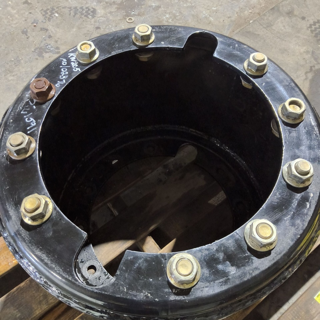 12-Hole 15.5"L FWD Spacer, Gloss Black