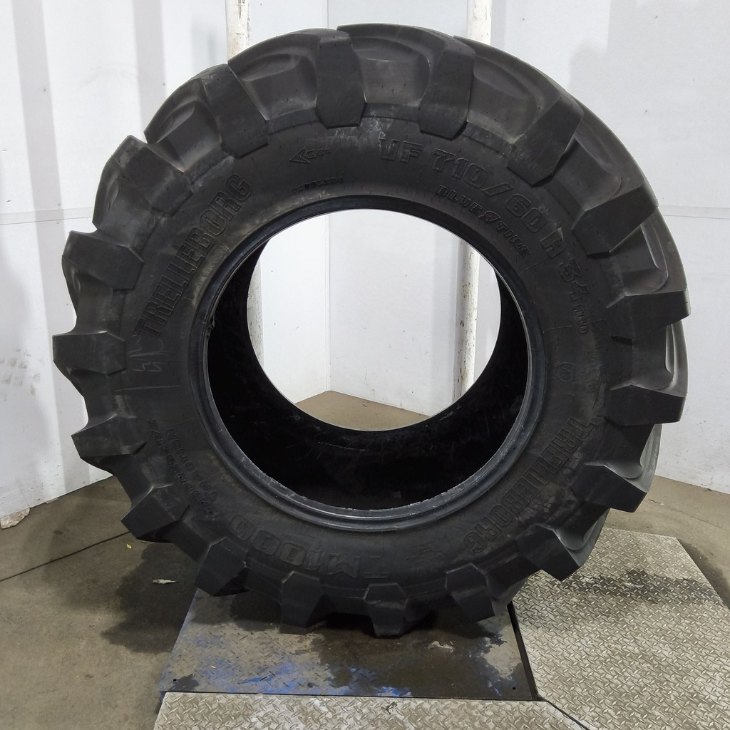 VF710/60R34 Trelleborg TM1000 Progressive Traction R-1W 173D 99%