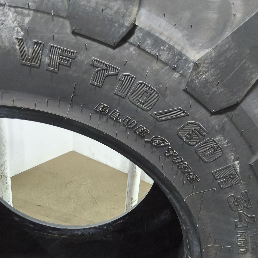 VF710/60R34 Trelleborg TM1000 Progressive Traction R-1W 173D 99%