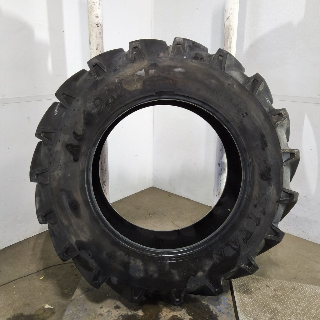 420/85R34 Titan Farm AG49M Radial R-1W 147A8 85%