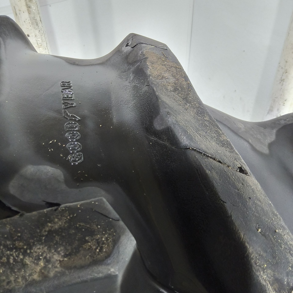 600/70R30 Goodyear Farm DT820 Super Traction R-1W 152A8 85%