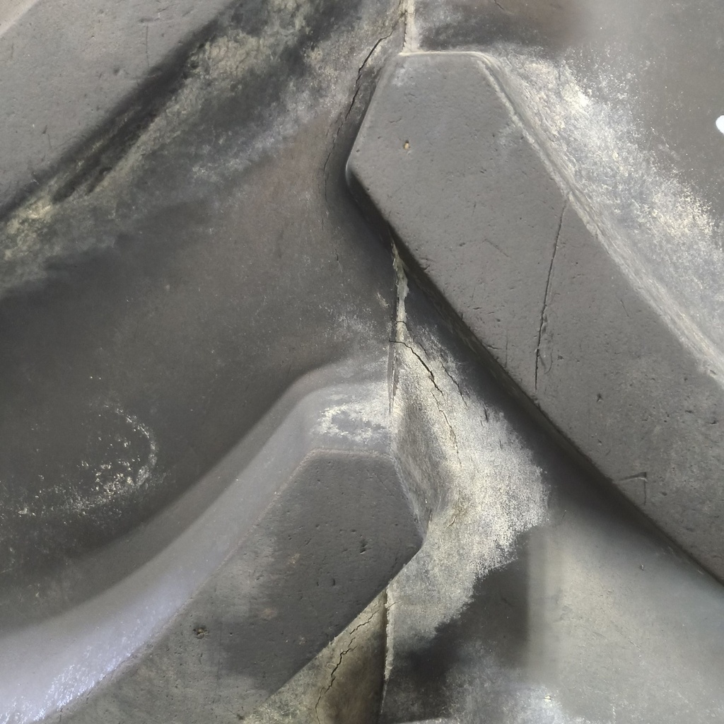 540/65R34 Goodyear Farm DT818 Optitrac R-1W 152B 80%