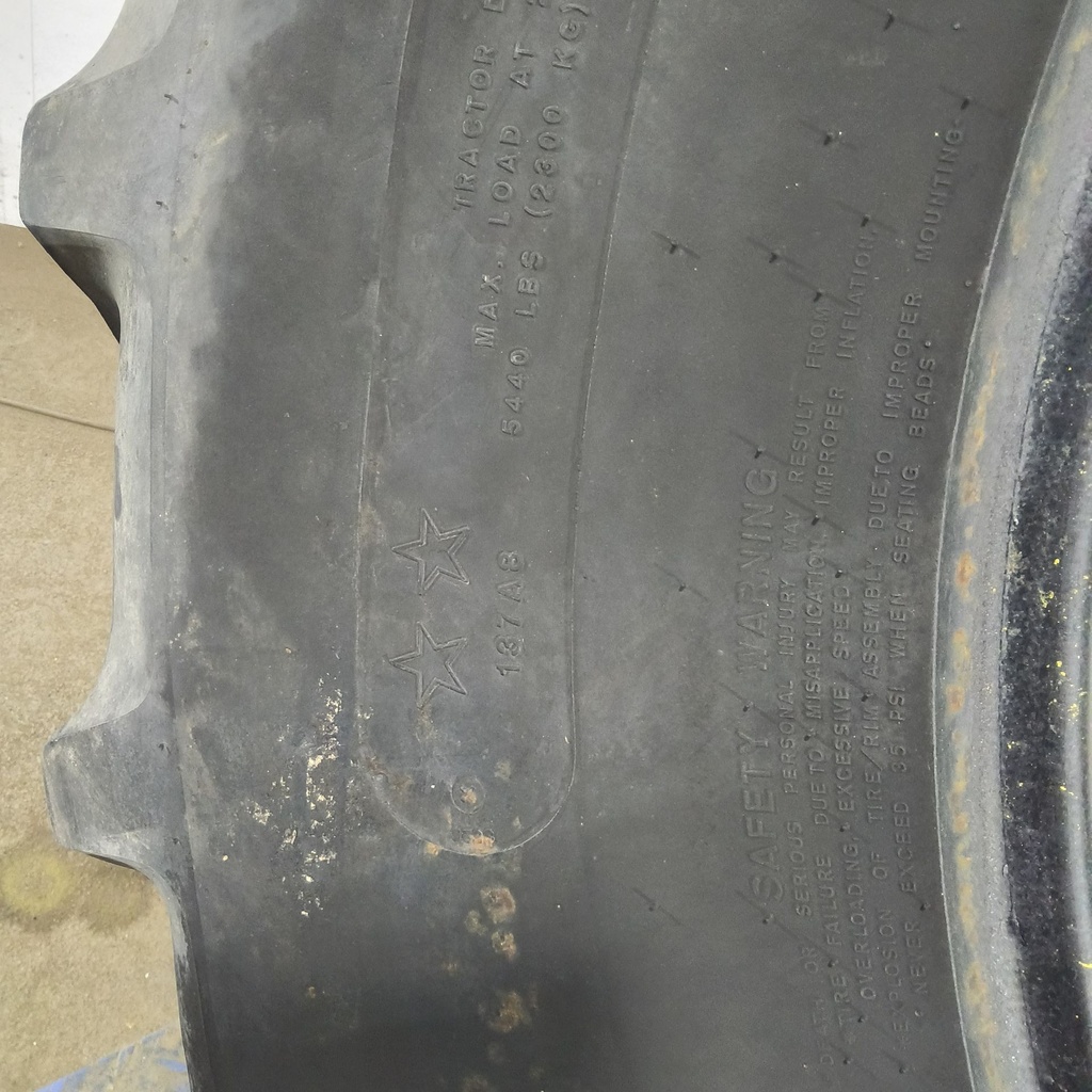 16.9R30 Goodyear Farm DT710 Radial R-1 137A8 70%