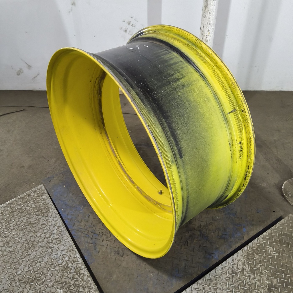 15"W x 34"D, John Deere Yellow 12-Hole Stub Disc , 0.88" Offset