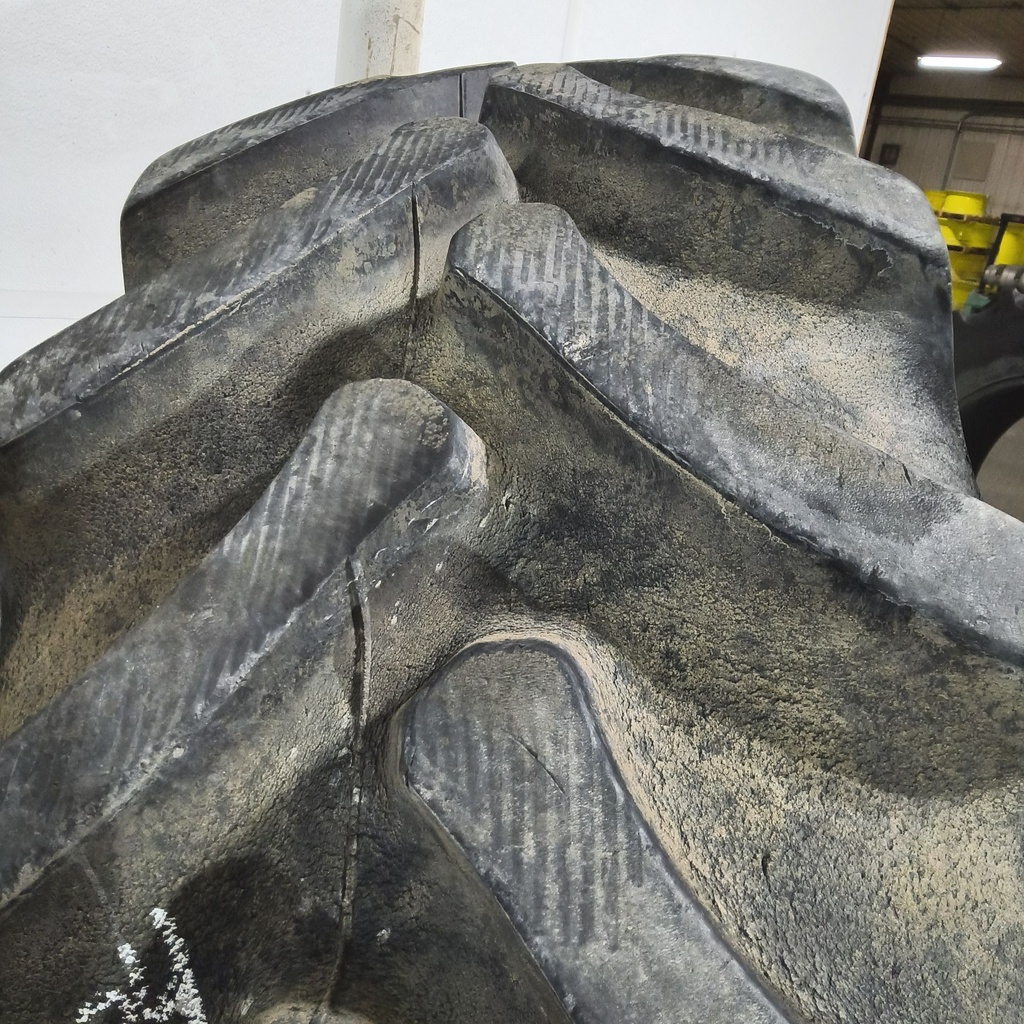 420/85R34 Firestone Radial All Traction DT R-1W 147A8 75%