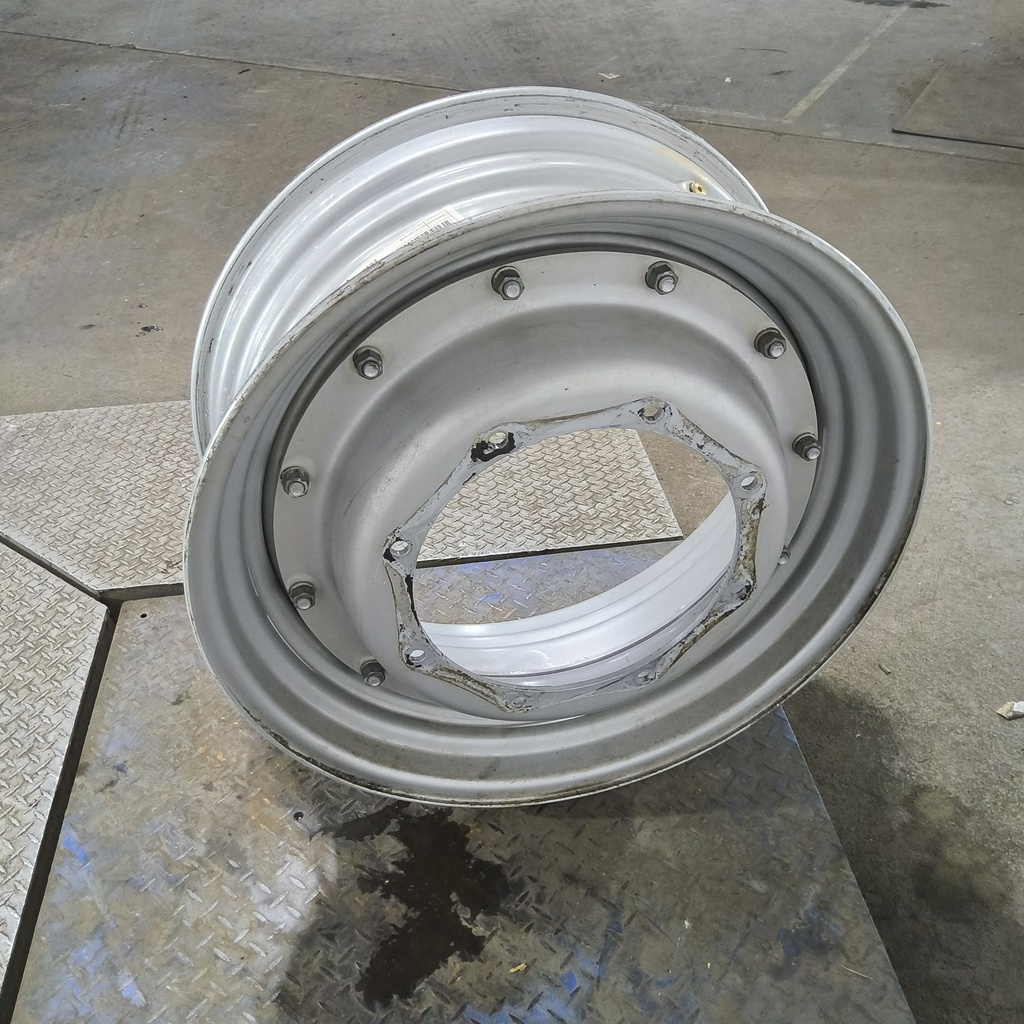 12"W x 30"D, Case IH Silver Mist 12-Hole Stub Disc , -2.38" Offset