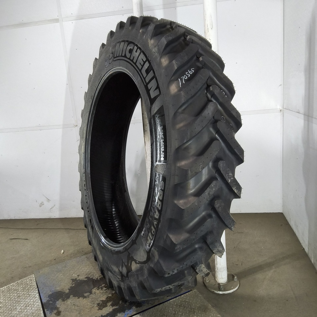 VF420/95R50 Michelin Spraybib R-1S 177D 99%