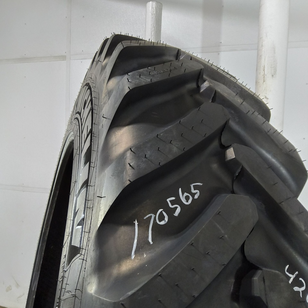 VF420/95R50 Michelin Spraybib R-1S 177D 99%