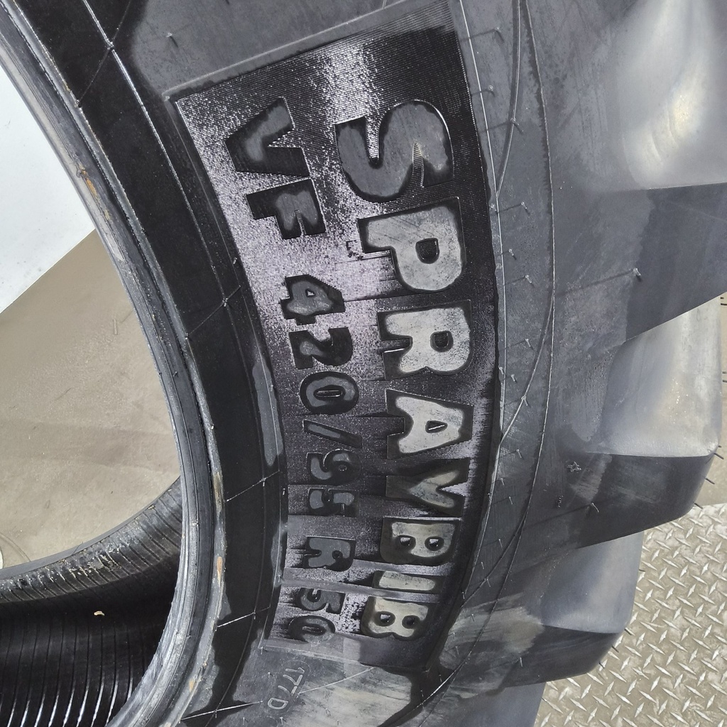 VF420/95R50 Michelin Spraybib R-1S 177D 99%